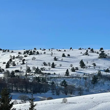 Jasserie Les Airelles Guest house Saint-Antheme